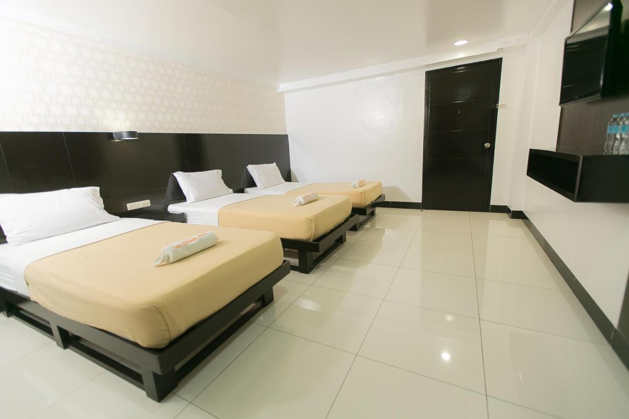 Sun Garden Hotel Tarlac 外观 照片
