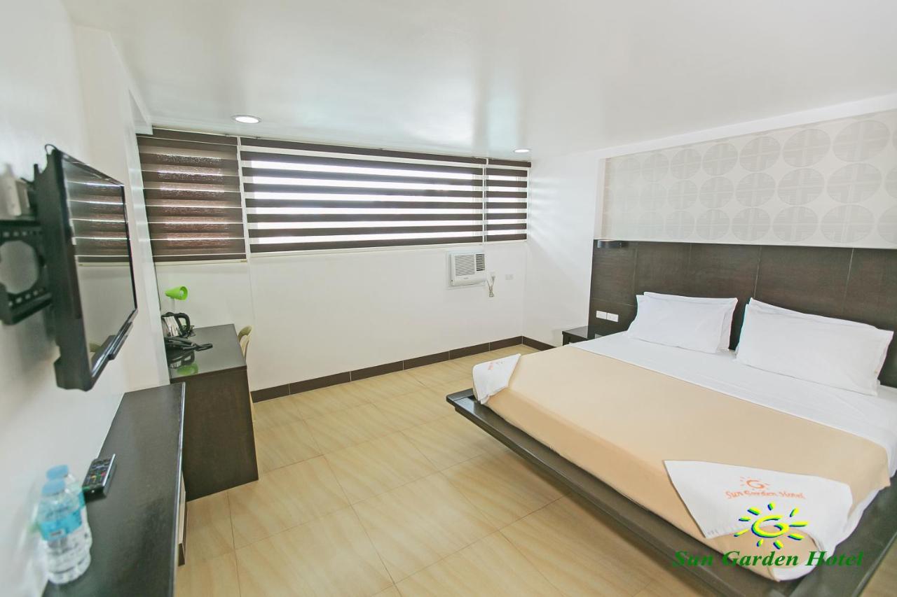 Sun Garden Hotel Tarlac 外观 照片